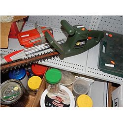 ELECTRIC HEDGETRIMMER - B & D