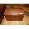 Image 1 : CROCET SYLE COSMETIC CASE