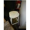 Image 1 : WOOD STOOL - WHITE