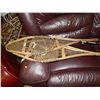Image 1 : VINTAGE SNOWSHOES
