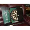 Image 1 : DART BOARD AND CASE