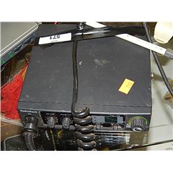 CB RADIO WITH ANTENNA AND MIC - WORKING