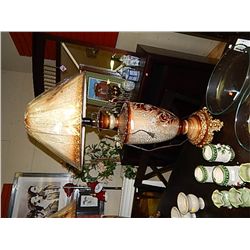 DESIGNOR FORAL LAMP