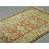 Image 1 : A small Eastern rug, 129 x 79cm Est. 50/100...