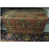 Image 1 : vintage steamer trunk