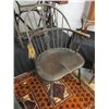 Image 1 : barrel back spindle chair