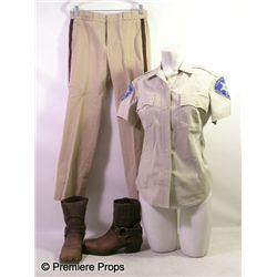 Piranha 3-D Sheriff Julie Forester (Elisabeth Shue) Costume