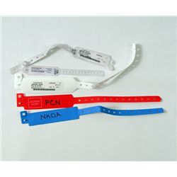 What To Expect When You Are Expecting Cameron Diaz/Brooklyn Decker Hospital Bracelet Props