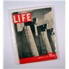 Image 1 : Life Magazine Original Salesman Half-Size First Edition