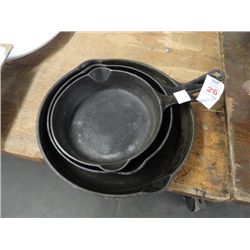 3 Griswold Pan Set