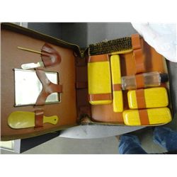 Mens Celluloid Grooming Kit
