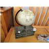 Image 1 : Desktop Globe