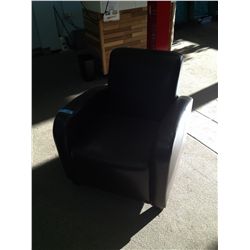 BONDED LEATHER CHAIR