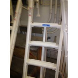 PLASTIC POOL LADDER