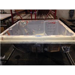 "ISLANDER" HOT TUB MOLD (5 PERSON)
