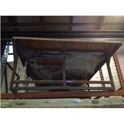 'PENDER" HOT TUB MOLD (3 PERSON)
