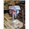 Image 1 : TABLE TOP 5 SPEED DRILL PRESS