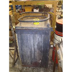 AUTOMOTIVE PARTS CLEANER