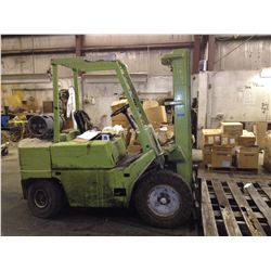 CLARKE 5000 LB FORK LIFT
