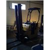 Image 1 : ELECTRIC FORKLIFT WITH CHARGER