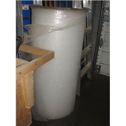 LARGE ROLL OF BUBBLE WRAP PACKAGING