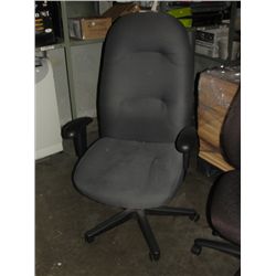 GREY HIGH BACK GAS LIFT OFFICE CHAIR