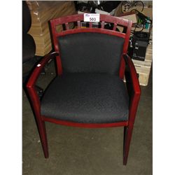 BLACK UPHOLSTERED AND BURGANDY OFFICE CLIENT CHAIR