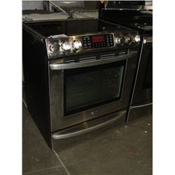 LG STAINLESS STEEL WITH BLACK GLASSTOP STOVE - STORE RETURNED APPLIANCE