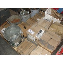 PALLET LOT OF ASSORTED SHACKLES