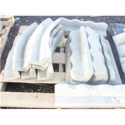 PALLET LOT OF CONCRETE YARD /GARDEN  BORDERS