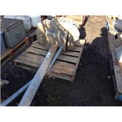 APPROX 4F STEEL BARRICADE IN CONCRETE FOUNDATION