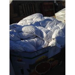 PALLET LOT OF ASSORTED STORE RETURN MERCHANDISE