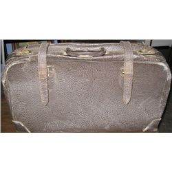 Vintage Leather Suit Case W?Leather Straps.