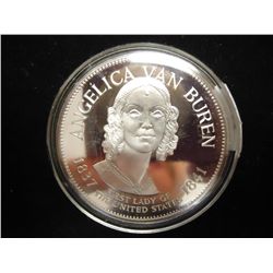 33.3 GRAM STERLING SILVER 1ST LADIES PF MEDAL
