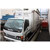 Image 1 : 2002 ISUZU NPR EFI V8, GUTTER TRUCK, WHITE, VIN# 4KLB4B1R625800515,