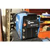 Image 1 : MILLER XMT 350 CC/CV AUTOLINE WELDER