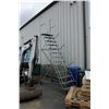 Image 1 : 13FT MOBILE SHOP STAIRS