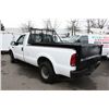 Image 2 : 2002 FORD F-250 XL SUPERDUTY, 2DR PU, WHITE, VIN # 1FTNF20L02EA99984