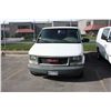 Image 1 : 2002 GMC SAFARI 3 DOOR WHITE VAN