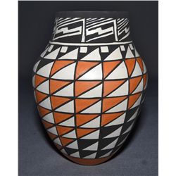 ACOMA POTTERY VASE