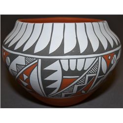 JEMEZ POTTERY JAR