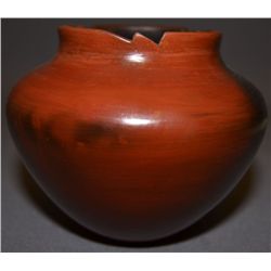 NAVAJO POTTERY JAR