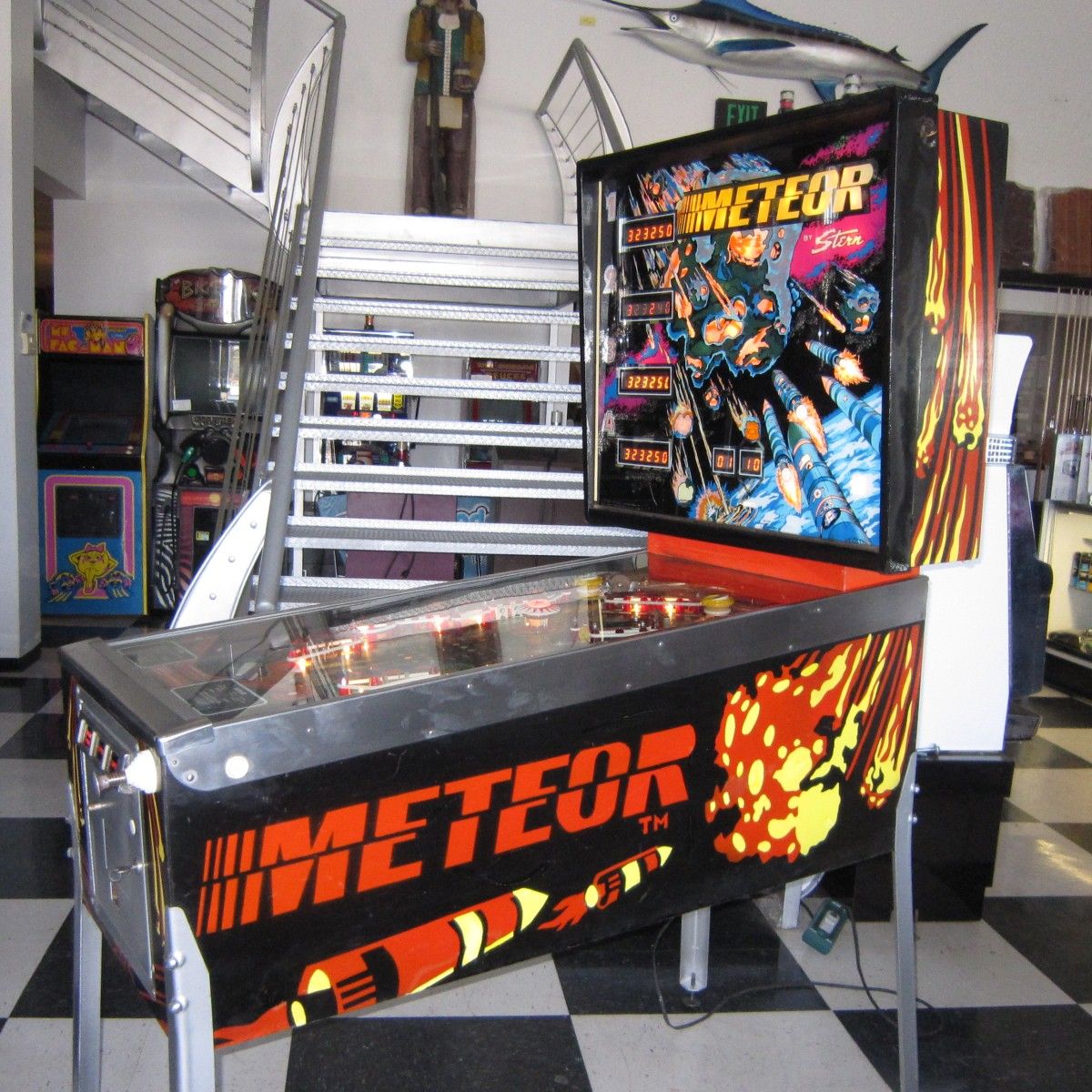 METEOR PINBALL BY STERN