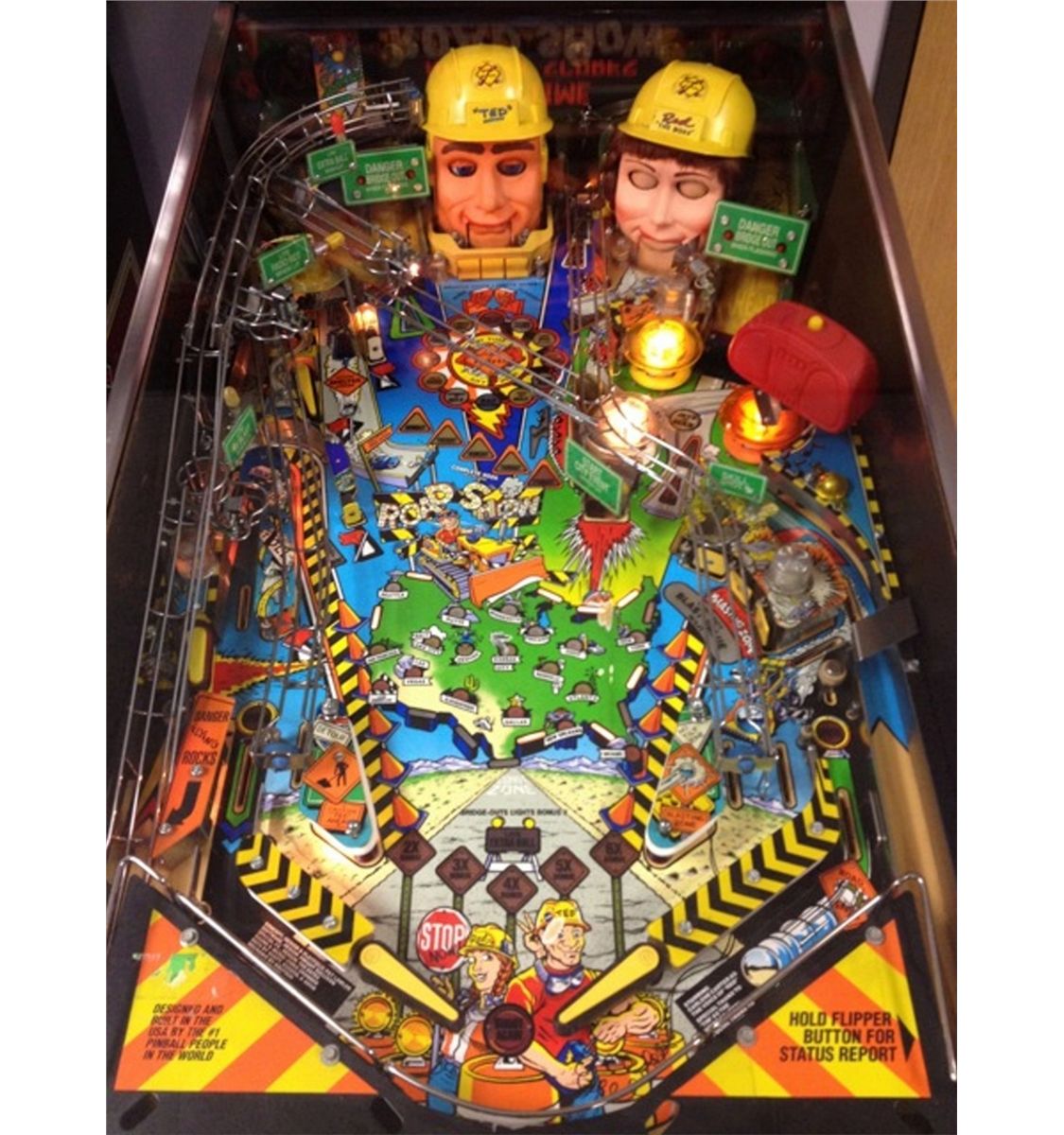 ROAD SHOW PINBALL MACHINE BY WILLIAMS GREAT FUN w RED & TED WORKING