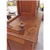 Image 5 : Antique Dresser