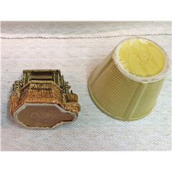 McCoy Ceramic Décor