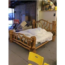 Lodge Pole bed