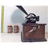 Image 3 : Thomas Edison Cylinder Phonograph