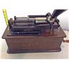 Image 6 : Thomas Edison Cylinder Phonograph
