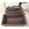 Image 7 : Thomas Edison Cylinder Phonograph